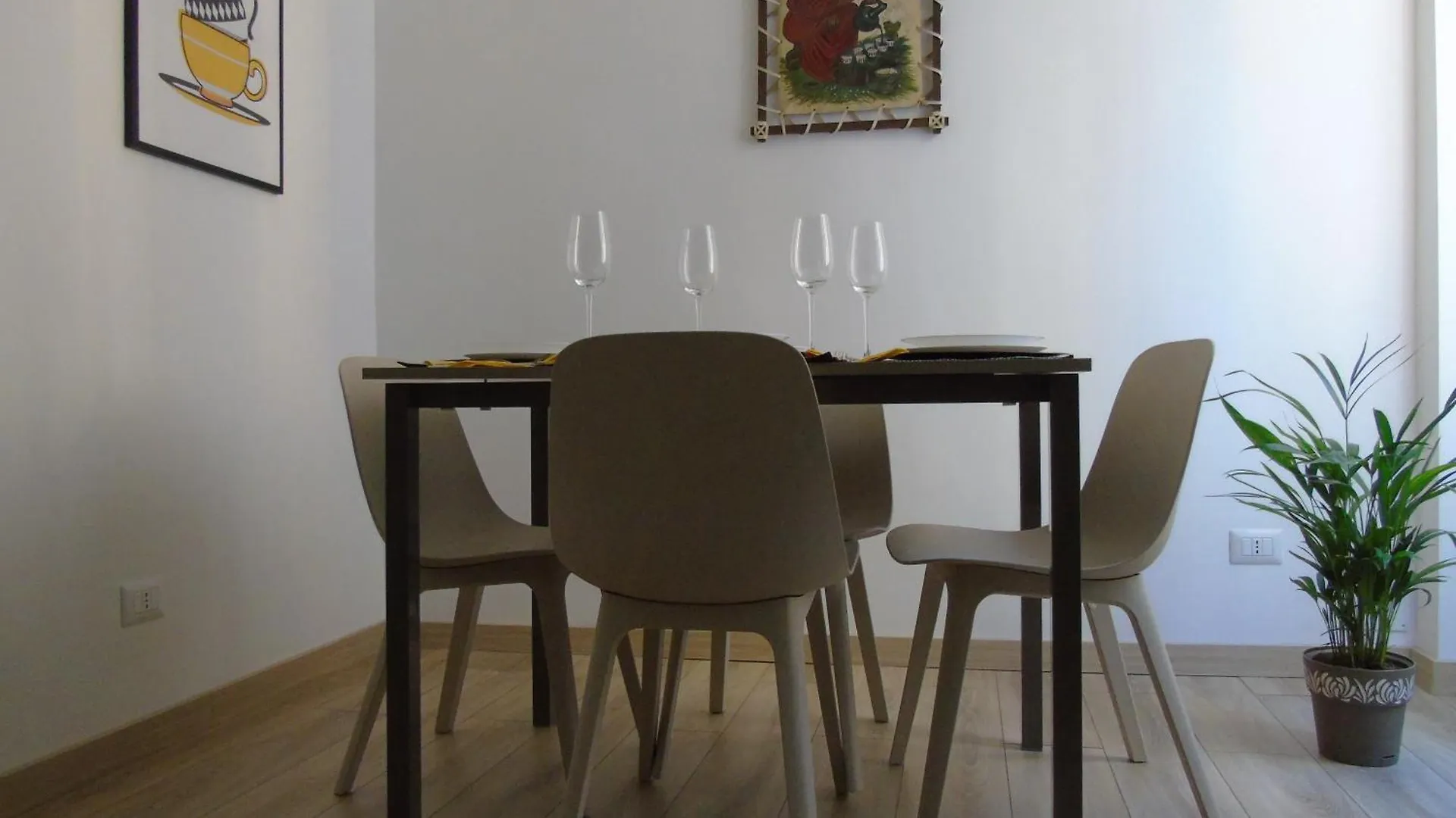 Bella Vita, Big Apartment Next To Colosseum Rome Italy
